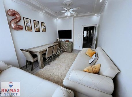 Remax Fuat Demirelli Esenyurt Merkezi Durumda Masrafsız Daire