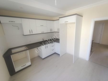 Uygar Gayrimenkul Edremit Tuzcumurat Satılık 3+1 Bahçeli Ters Dubleks Daire