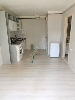 İzmir Yolu Arkası Beyaz Eşyalı 1+1 Daire