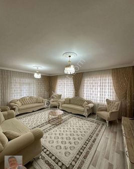 Terzioğlu Caddesinde Satılık 4 Katlı Müstakil Ev Ve Arsası