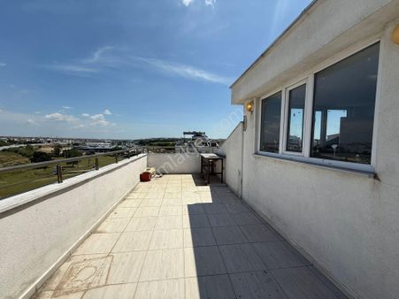 Tüşba Emlaktan Merkezı Konumda Satılık Sıfır 5+1 Dubleks Daire