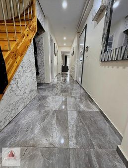 Şehir+orman+baraj Manzaralı 5+1 Net 240 M2 4 Yaşında Dubleks....