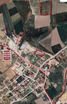 Anıt Emlaktan Satılık Arsa..