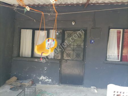 Bağarası Köyü Sökede Satılık Köy Evi