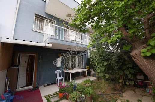 Layda'dan Gaziemir Beyazevlerde Çift Cepheli Müstakil Villa