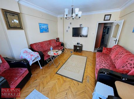 Mecidiyeköy'de Cadde Üzeri Geniş 2+1