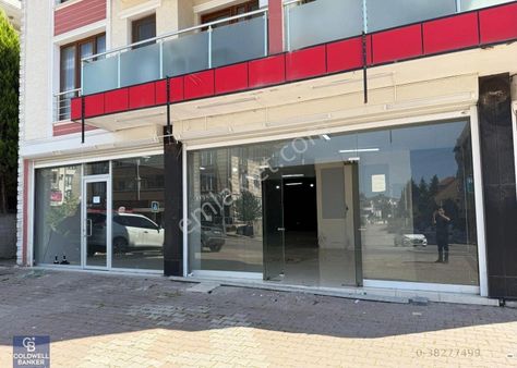 Cb Akademi Başiskele Pınar Caddesi Üzerinde 150 M2 Kiralık Dükkan