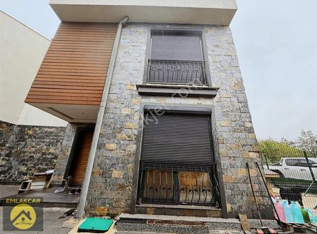 Emlakcar Dan Hatıpta Satılık Siteiçi 6+1 Lüks Köşe Villa