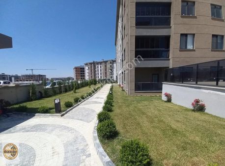 Fa Özbir'den Katmülkiyetli 7/24 Güvenlikli Havuzlu Lüx Arakat3+1