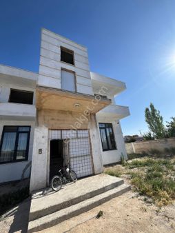 Gürhan Gayrimenkulden Satılık Lüks Müstakil Ev