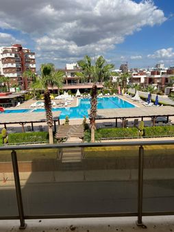 İskele Long Beach'te Fırsat Stüdyo