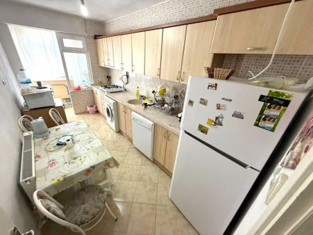 Yiğit'ten İkizçayda 2+1 Ön Cephe Köşe Konumda Satılık Daire