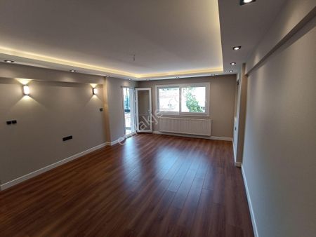 Karşıyaka Girne Bulvarı Yakını Full Tadilatlı 3+1 Daire K-25