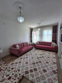 Vera Gayrimenkulden Satılık