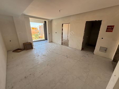 Çaybaşında Arakat Sıfır Asansörlü Çok Geniş Apart Daireler