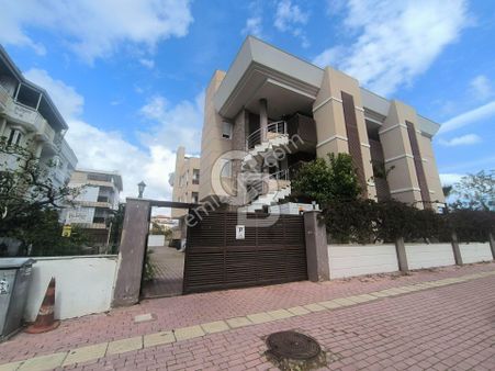 Gürsu Mahallesi Denize 1 Dk Satilik Daire