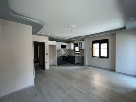 Lider Yapı'dan Ön Cephe, Pazar Sokağında Denize 3 Dak 2+1 Satılık Daire