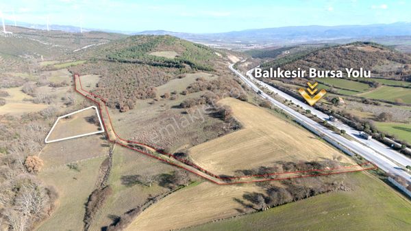 C.21loca'dan Karesi Yeniköyde Satılık 5881 M2 Mükemmel Tarla