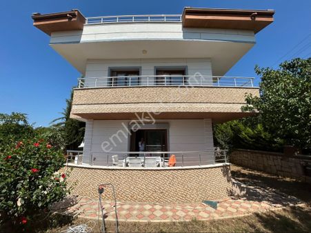 Didim Denize Yakın 4+1 Villa