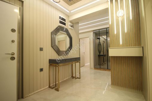 Keçiören Karakaya Mah Cadde Yakını Kattasıfır 4+1 Full Yapılı Satılık Daire