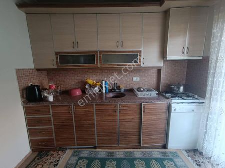 Turgutlu Satılık Yedi Eylül Mah 3+1 Oda 3. Son Kat 110m2 Doğalgazlı Balkonlu Daire