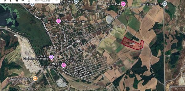 Arnavutköy Yeniköyde Satılık Arsa , 1,061 M2 Hisseli Yolu Var Evlerin Yakını