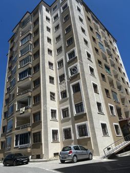 Dora Gayrimenkul'den Emlak Konut Yanında Sitede 4+1 Daire