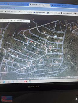 Dereliemlaktan Dikili Candarlıda Satılık 373 M2 İmarlı Arsa