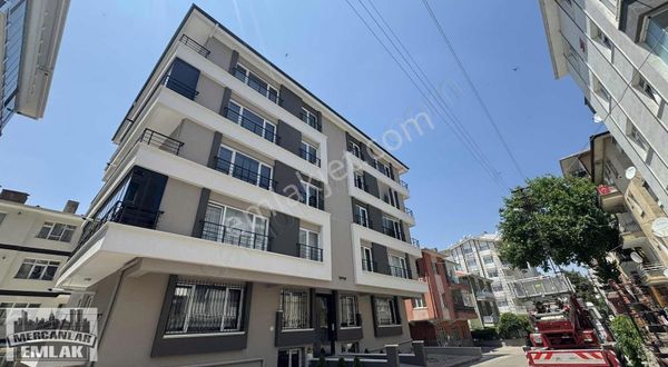 Mercanlardan Karşıyaka'da 3+1 Satılık Sıfır Lüx Daire