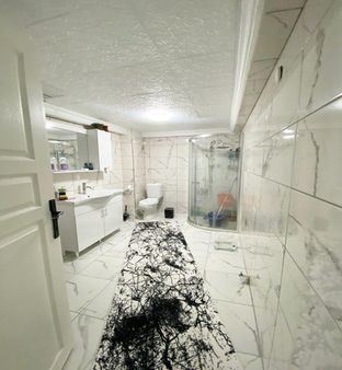 Avcılar G.palada 2+1 İçi Yapılı Geniş Bahçe Kullanımlı Satılık Daire