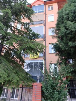 Çankaya Mh Törekent Sitesi 3+1 Kombili Kiralık Daire