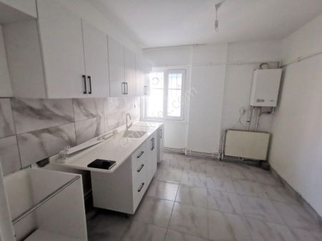 Samsun Yolu Kenarı Harika Konumlu Yatırımlık 1+1 Fırsat Daire