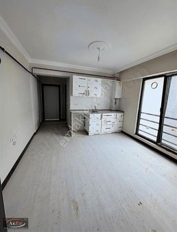 Aker Emlaktan Ada Caddesinde 1+1