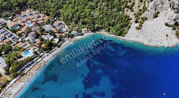 Marmaris Turunçta Satılık Villa Denize 150 Metre Havuzlu Sitede