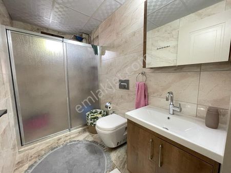 Sarayköy Gerali Mh. 1.380m2 Arsa İçerisinde Müstakil Bahçeli Ev