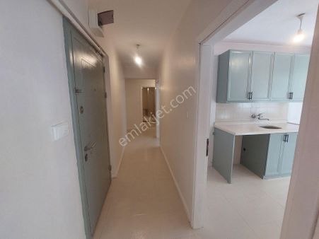 Sultantepede 2000 Yılında Yapılmış Binada Tertemiz Boş Satılık Daire