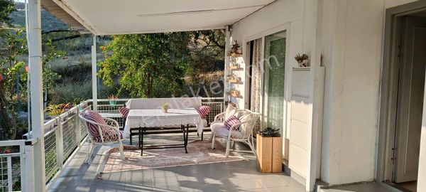 Hisarönü Mahallesi’nde Tam Müstakil, Bahçeli, Full Eşyalı 2+1 Daire - Kiralık