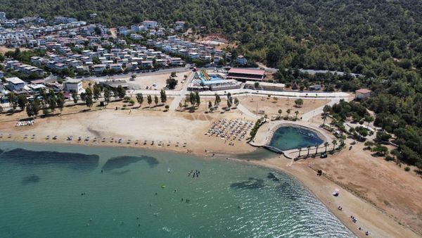 Akbük'ün Kalbinde Denize 50 Mt. Mesafeli İkiz Villa