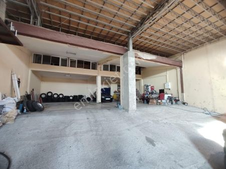 İkinci Sanayi Çok Güzel Konumda İçi Ve Dışı Yapılı İşyeri