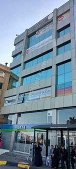 Trabzon Meydan’da Ticaretin Kalbinde Kiralık Prestijli İş Yeri!