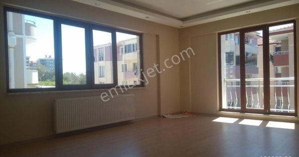 Kaçmaz! Önü Açık Manzaralı | 2 Balkon 2 Banyo,gömme Dolap,ankastre,kombi , Full Donanımlı 3+1 Daire