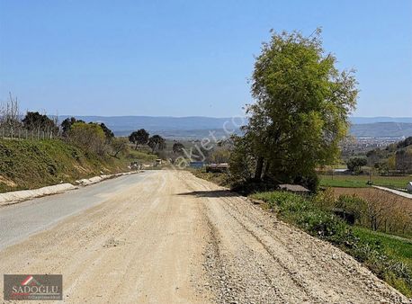 Kozdere'de İki Cephesi Asfalta Cepheli İmarlı 4743 M2 Arsa