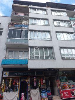 Samsun Canik'te Caddeye Cephe 2+1