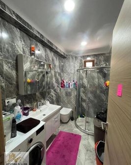 Yıldırımda Millet Caddesinde 2+1 Bodrum Kat 4 Yıllık Daire