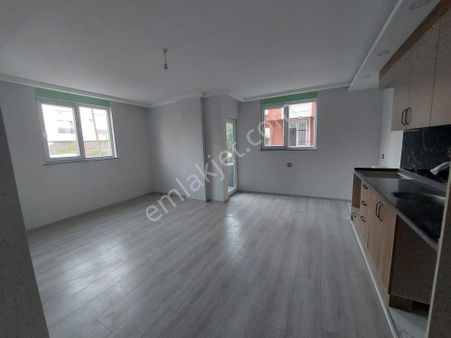 Sıfır Genişletilmiş 2+1 Merkezi Konumda Y.giriş Daire