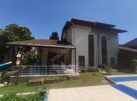 *yıldız* Elit Havuzlu Sitede Ferah