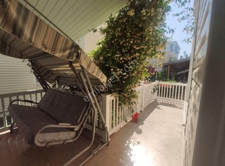 *yıldız* Denize Sıfır Site İçi