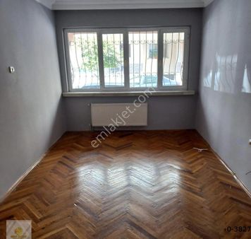 Eskibağlar Mahallesinde Espark Yakını Satılık 3+1 Daire