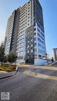 Bağlıca Ana Bulvarı Üzerinde Rezidansta Çok Geniş Peyzaj Ve M2