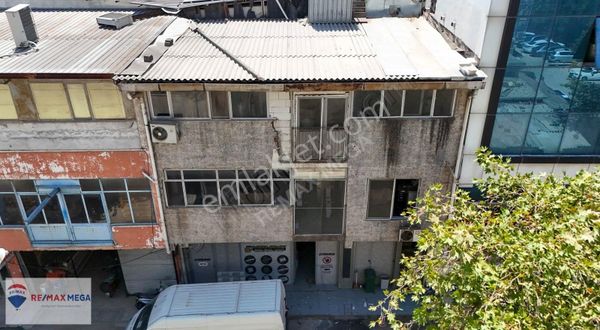 Eski Sanayi'de Çok Amaçlı Kullanıma Uygun Satılık Komple Bina